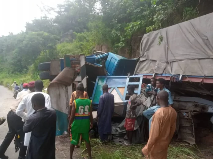 Road accident in Osun claims six lives.