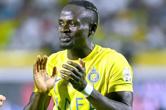 Who persuaded Mane to enlist in Al-Nassr?