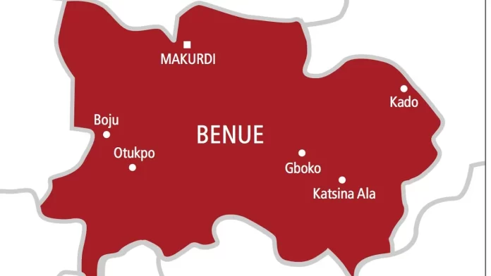 In Benue, police detain alleged thieves and cultists.